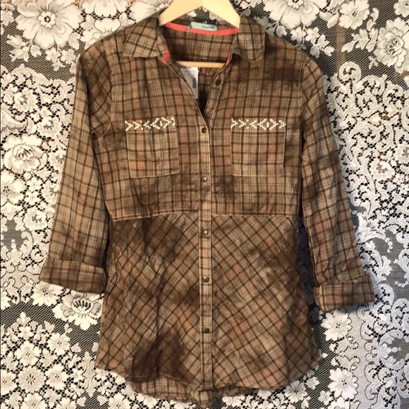 🍉 Maurices Brown Button Up Shirt - Picture 1 of 8